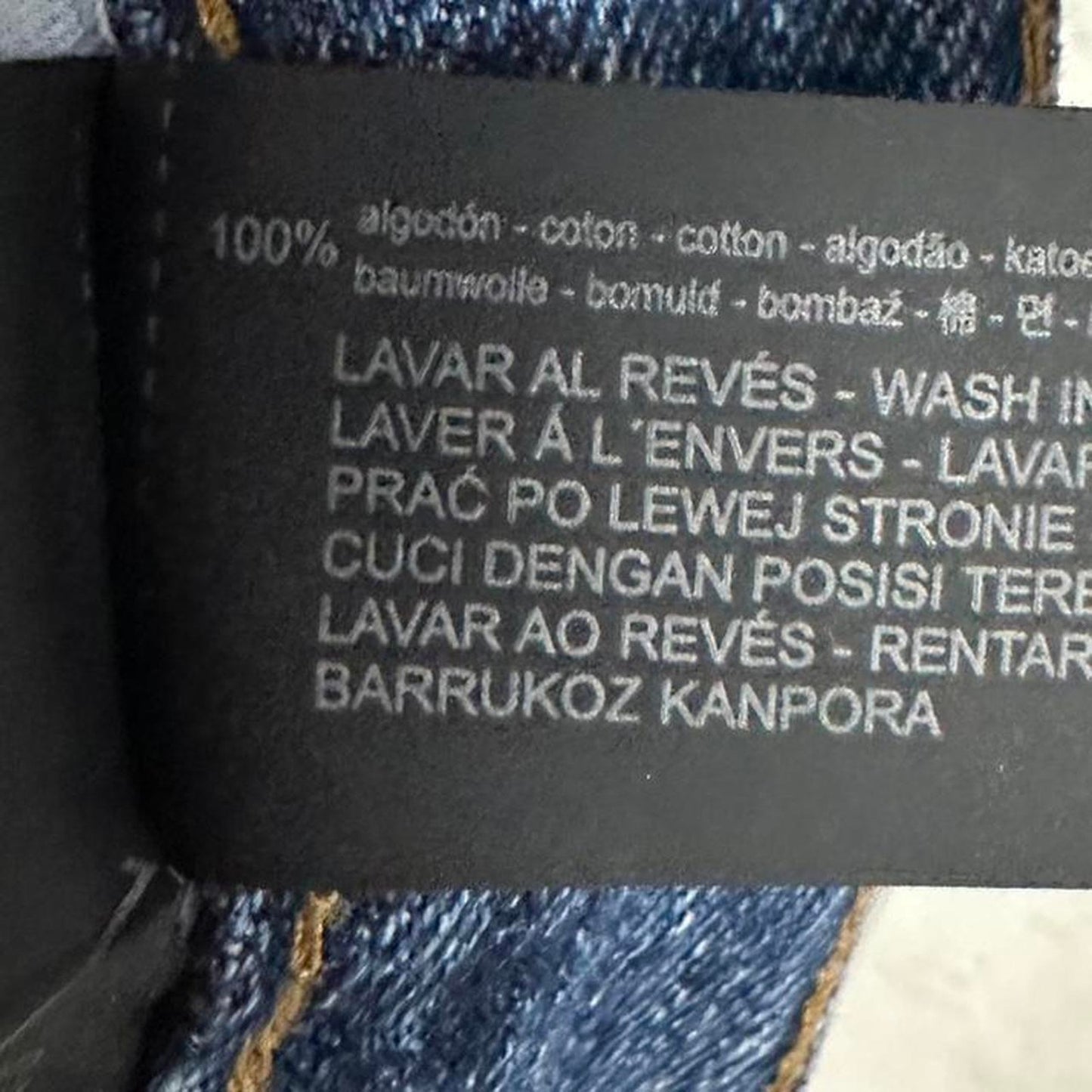 Zara Straight Fit Spray Denim Jeans, Size US 31